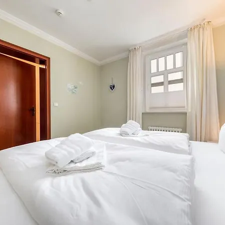 Seestern 754 شقة بينز